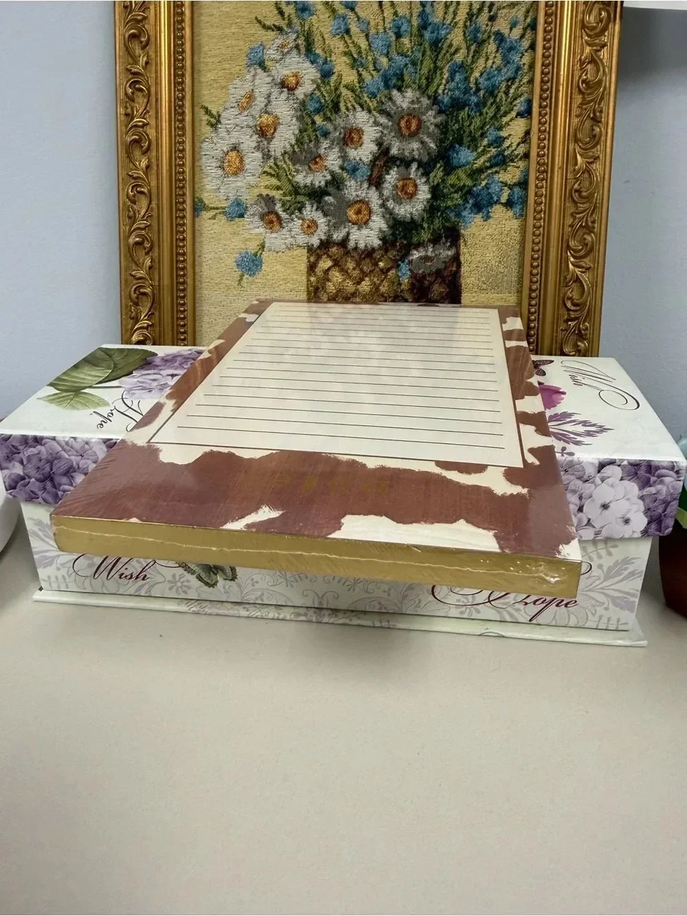 Lady JAYNE Brown White Cow’s Hide Gold Tone Guilded Pages Lined Notepad